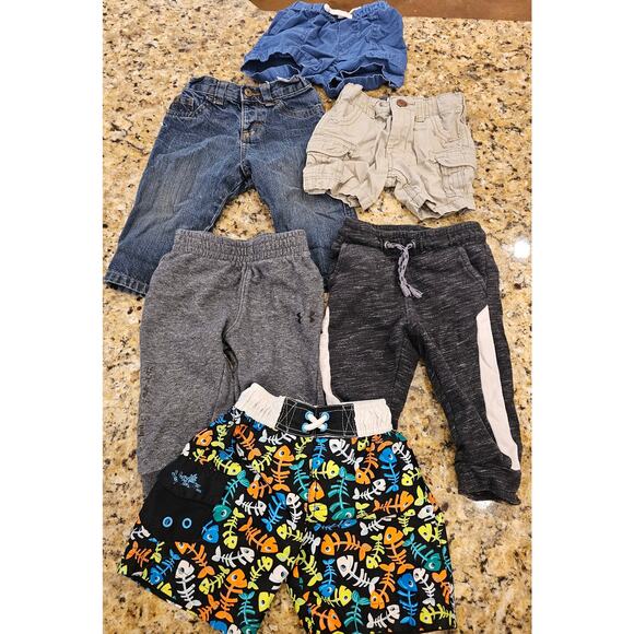 12 month boy 13 piece lot wrangler jeans jackets  Sweatshirt swim trunks mixed # - Picture 4 of 6